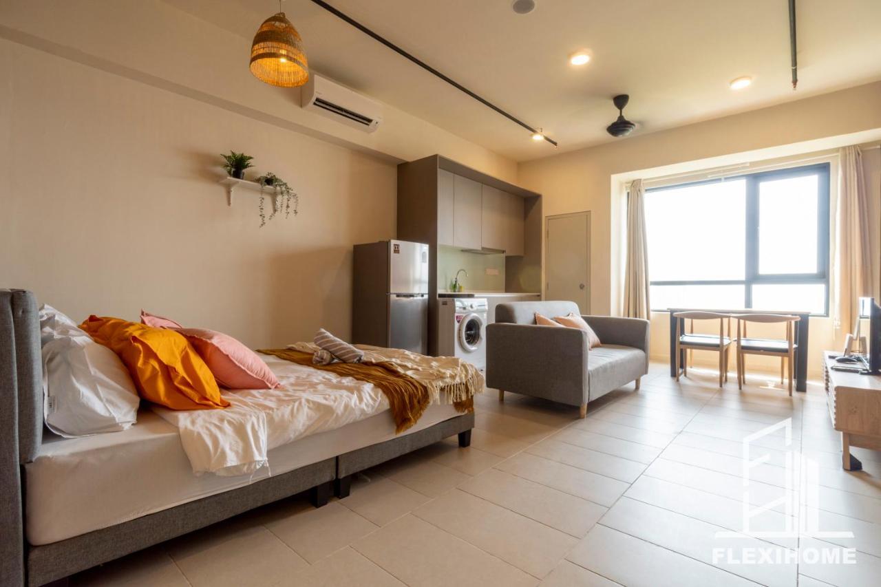 Tamarind Suites Cyberjaya: Work-Friendly Day Stay by Flexihome-MY Exterior photo